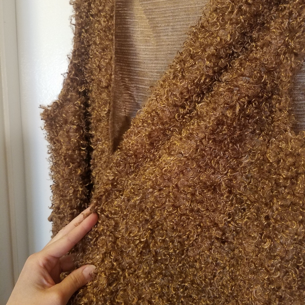 Xl fuzzy furry vest